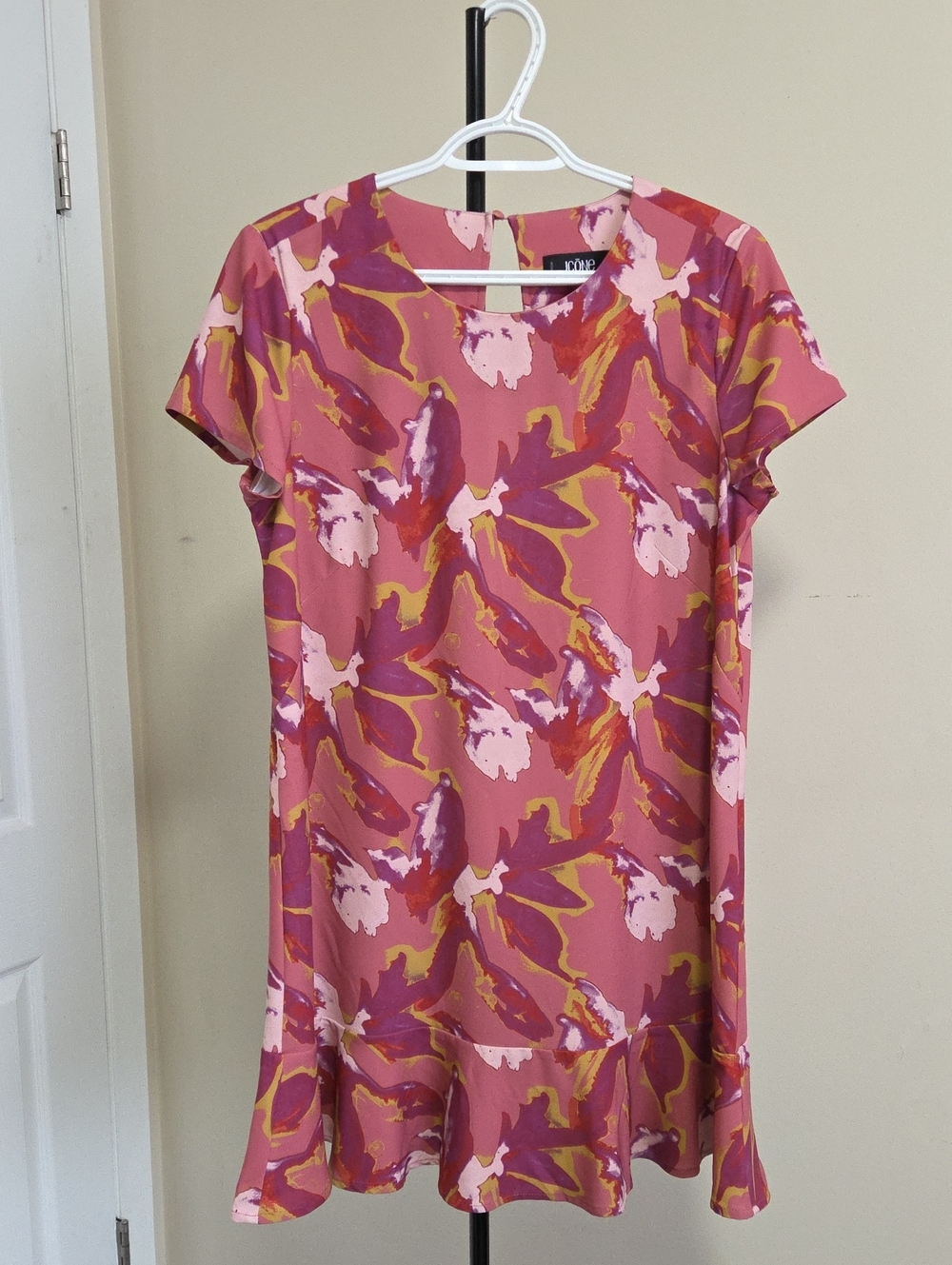 Icone Simons Pink Floral Print Short Sleeve Dress